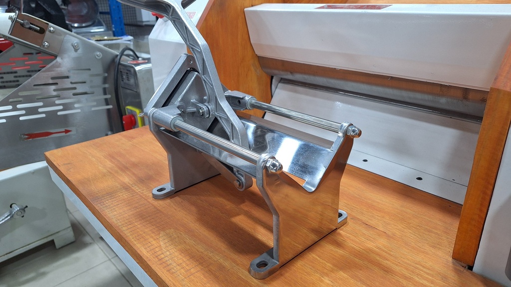 Behmont - IMP - Equipamientos - Cortapapas Horizontal (7)