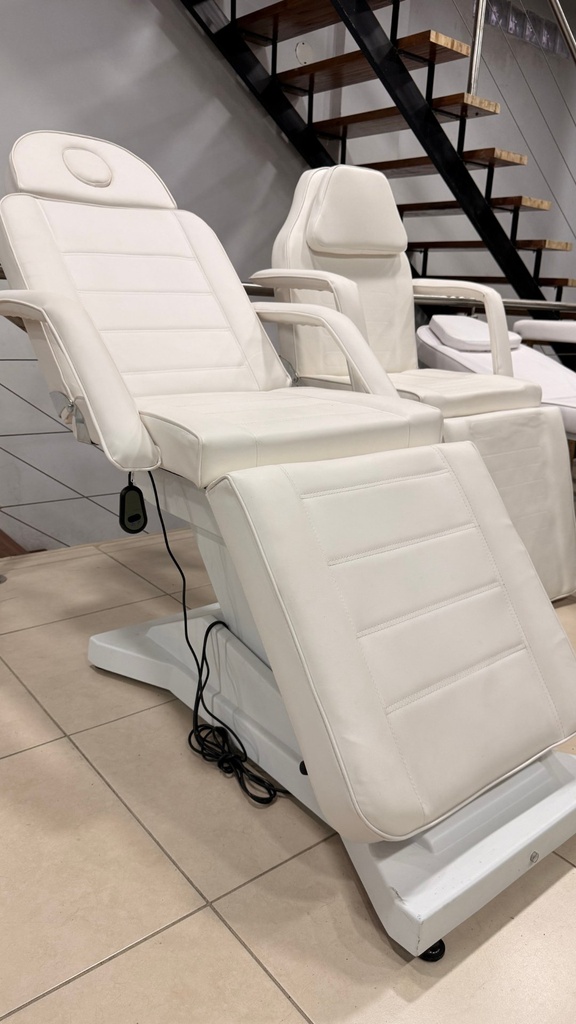 Behmont - IMP - Estetica - Camilla articulada electrica 196 x 62 x 70-88 - Soporta 150 kg - Blanco (2)