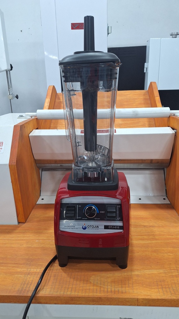 Behmont - IMP - Equipamientos - Licuadora Industrial 2.5 L - Rojo (6)