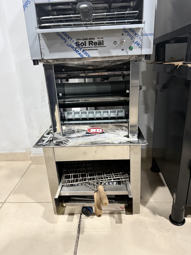 Sol Real - Carlitero tostador electrico - 2.400 W (2)