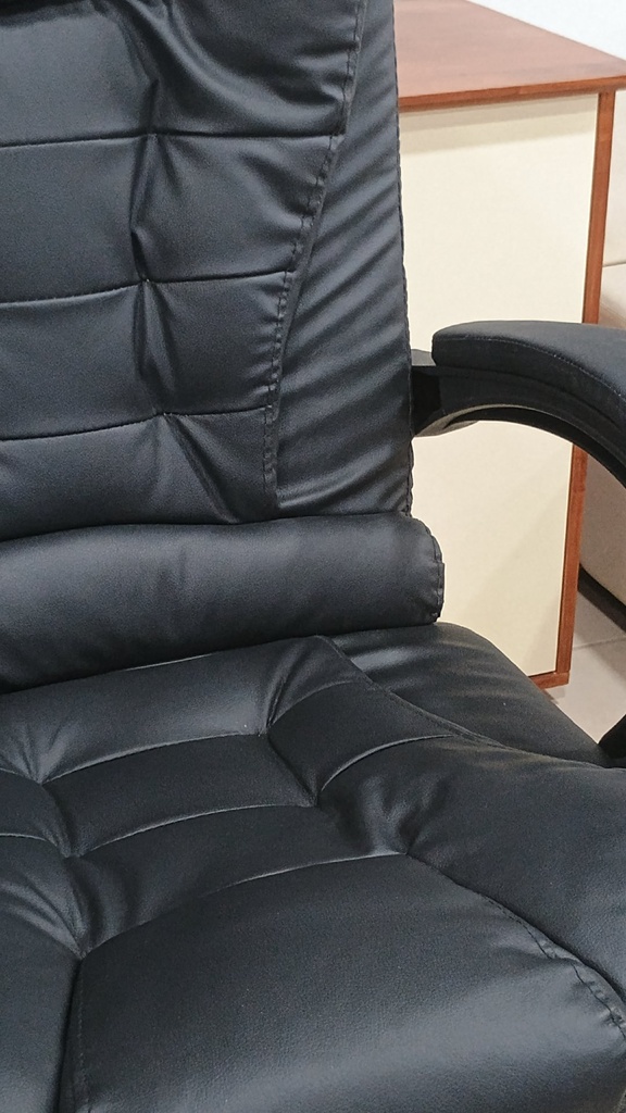 Behmont - IMP - Oficina - Sillon de oficina Mitte - Cuero - Altura regulable - Reclinable - C/apoya pies y masajeador - Negro (3)