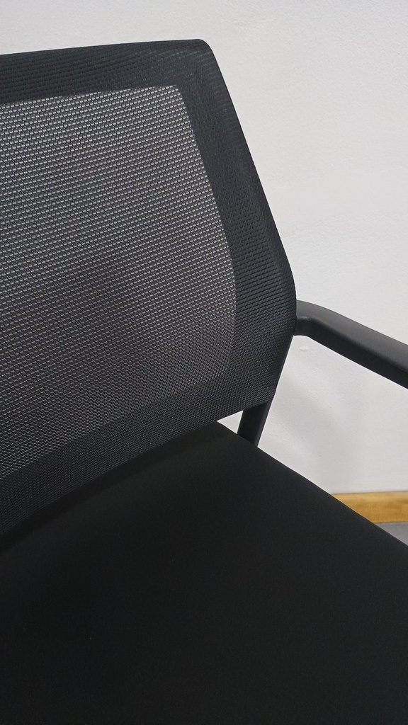 Behmont - IMP - Oficina - Silla fija apilable Narke - Tela mesh - Negro (4)